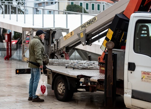Fotografija 13 - Odlazi jelka s Poljane, vraćamo se na neblagdanske postavke