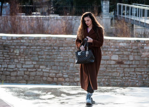 Fotografija 2 - Oku ugodne kombinacije daju se složiti i od zimskog outfita: Izdvojili smo primjere sa šibenskih ulica