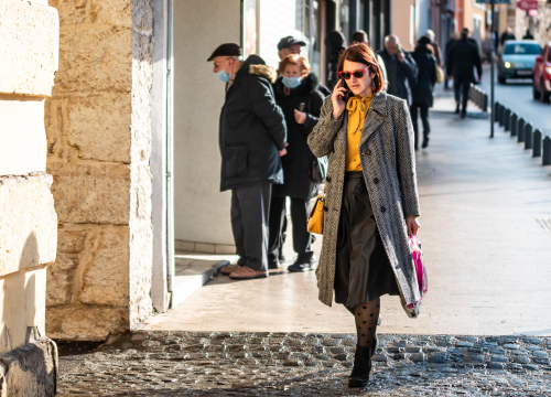 Fotografija 4 - Oku ugodne kombinacije daju se složiti i od zimskog outfita: Izdvojili smo primjere sa šibenskih ulica