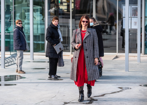 Fotografija 10 - Oku ugodne kombinacije daju se složiti i od zimskog outfita: Izdvojili smo primjere sa šibenskih ulica