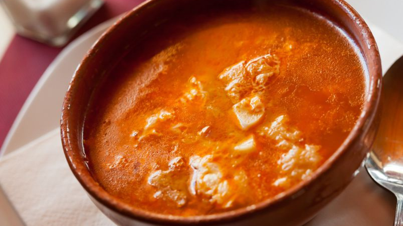 Juha od češnjaka: Brzi recept za prefinu španjolsku juhu koja se radi 'ni od čega'