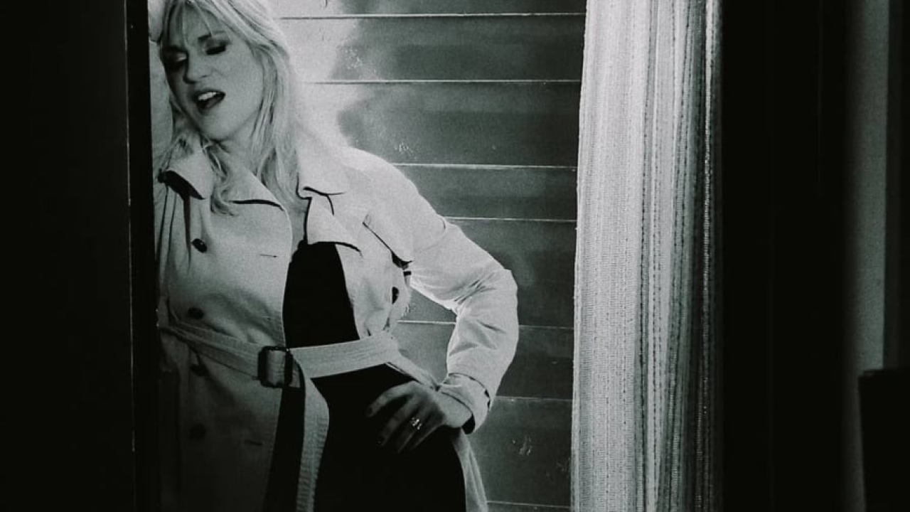 Lili Gee u najemotivnijem singlu i spotu do sada: Poslušajte i pogledajte 'Skidam se'