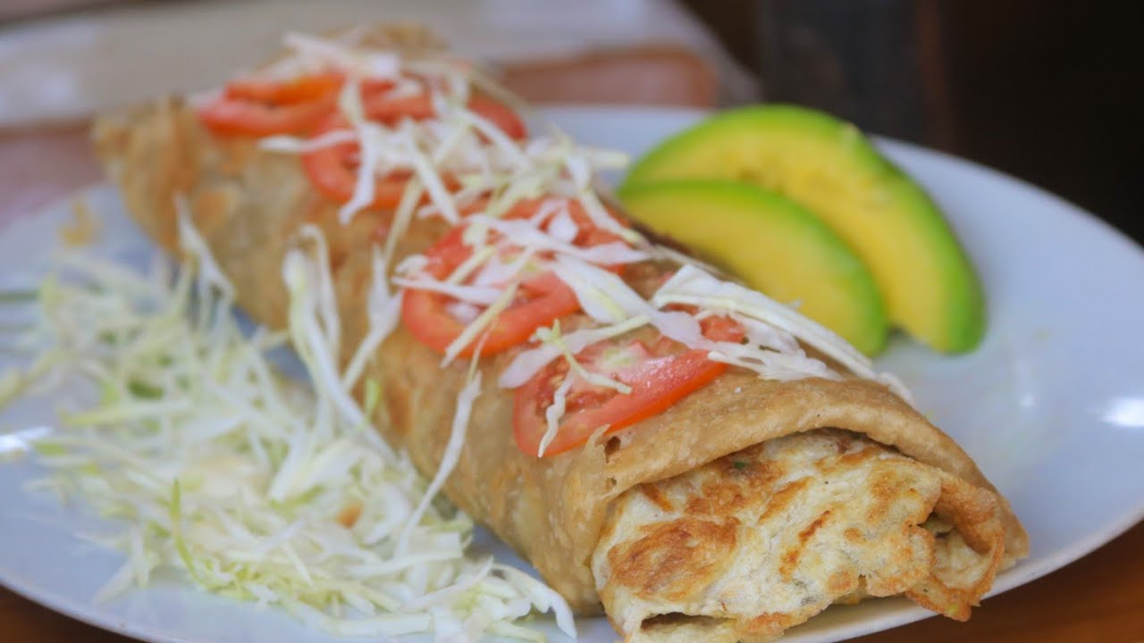 Slasni rolex: Recept za domaće lepinje punjene jajima i povrćem