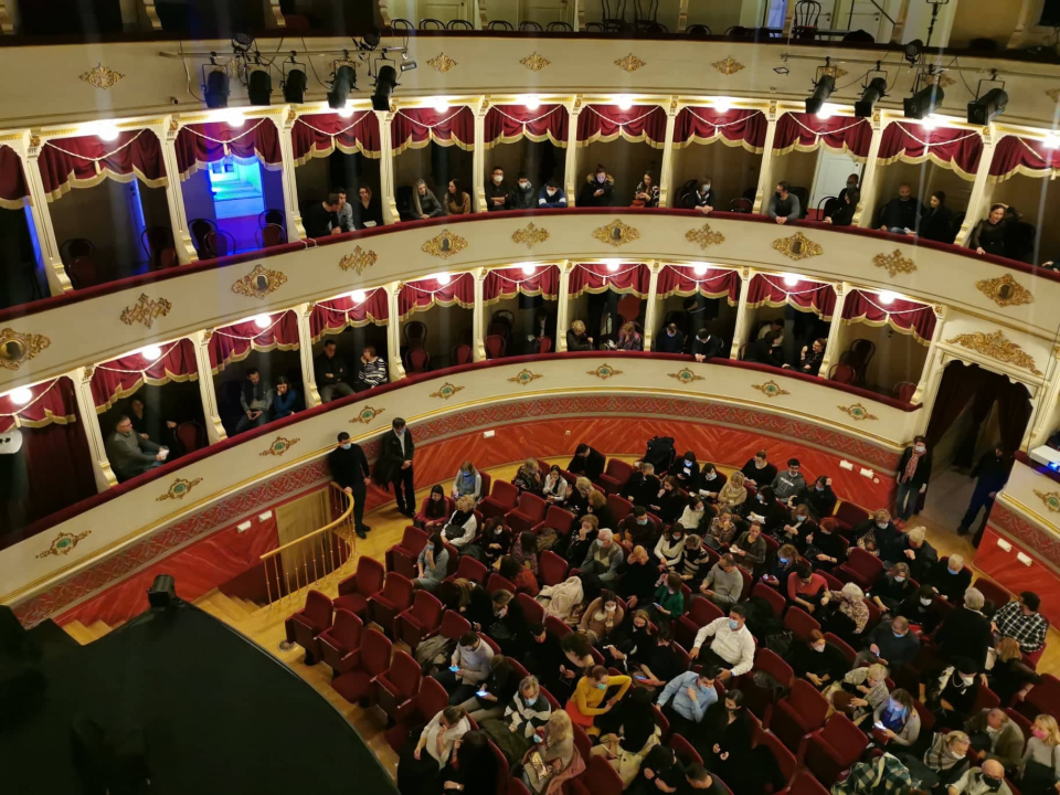 Šibensko kazalište proslavilo 152. rođendan: Zagrebačka 'Gavella'  s ‘Glembajevima’ oduševila publiku