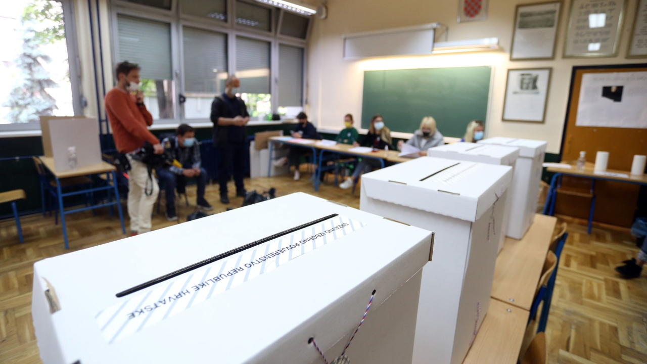 Šestero kandidata u lovu na vlast u Rogoznici, izbori su 13. veljače