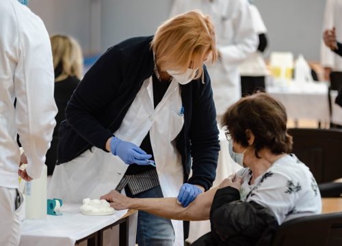 Objavljen plan cijepljenja za ovaj tjedan u županiji: Evo kada po svoju dozu možete na Baldekin, u bolnicu, ljekarne...