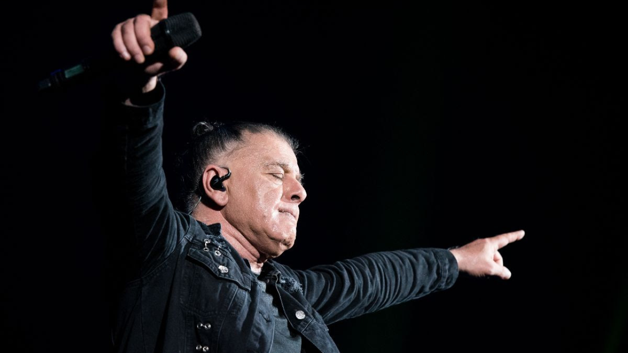 Posljednji oproštaj od Akija: Parni valjak ipak nastupa u Areni Zagreb