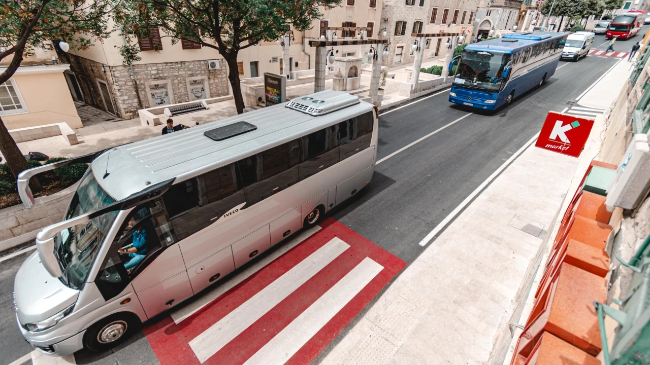 Policija sljedeći tjedan pojačano kontrolira teretnjake i autobuse: Gledat će tehničku ispravnost, poštuje li se pravilo o odmoru...