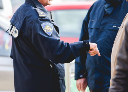 Došao na posao ženi u Šibeniku i ozbiljno joj prijetio, morala intervenirati policija