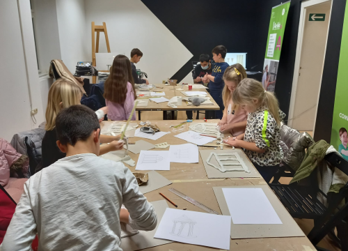 Upoznajte djecu s radom Arkki škole ovu nedjelju na radionici 'Pročelje hrama'!