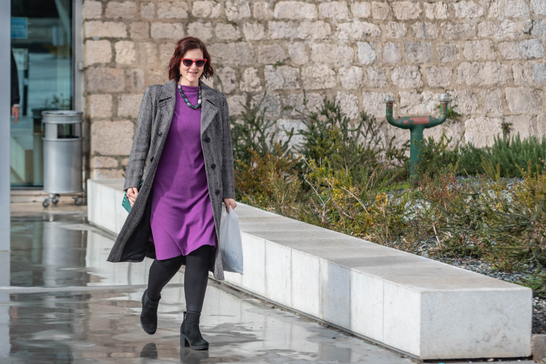 Lijepe Šibenčanke prošetale gradom trendi pastelne komade