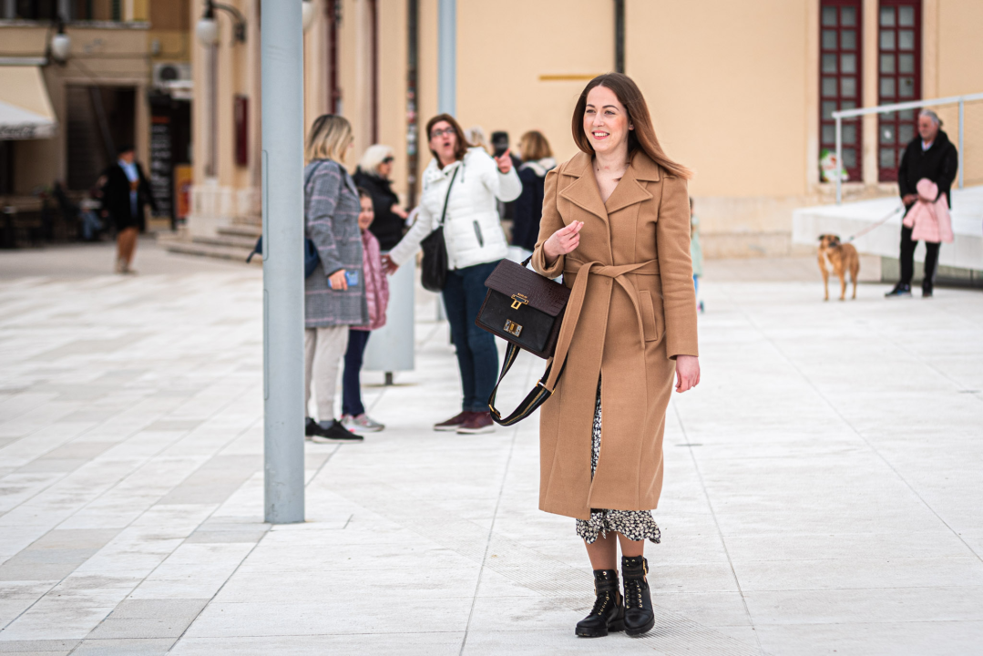 Lijepe Šibenčanke prošetale gradom trendi pastelne komade