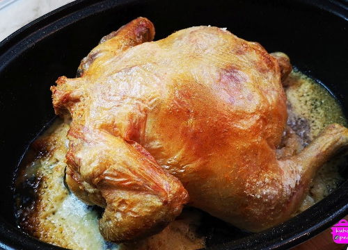 Trik za najhrskaviju kožicu: Savršeno pečeno pile od samo 2 sastojka