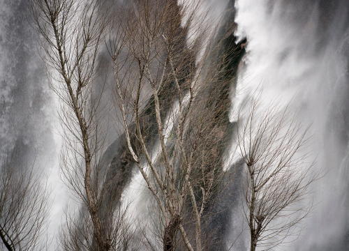 Prekrasan ples na Krčiću: Bura i slap u kombinaciji neodoljiv su prizor