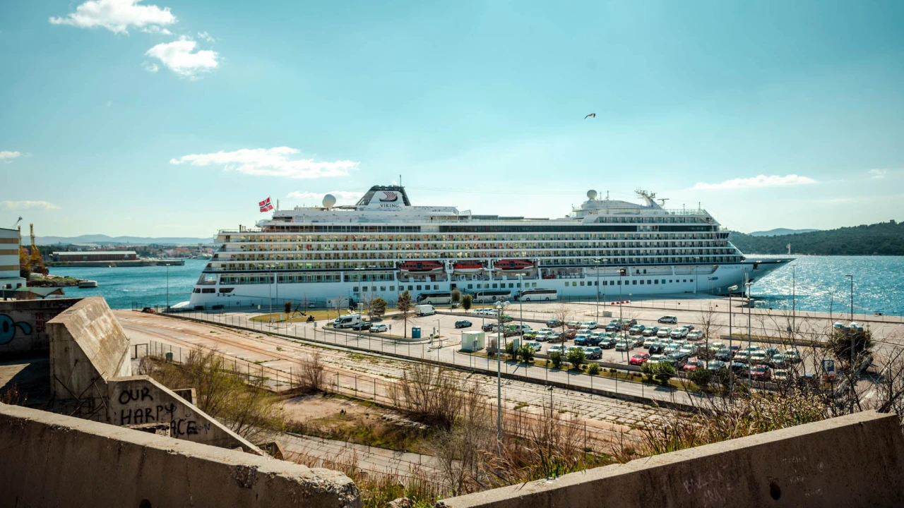 'Viking Sky' dug 228 metara u šibenskom zaljevu: Doplovio sa 1300 putnika
