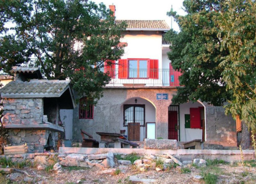 Grad Drniš od države kupuje planinarski dom na Promini