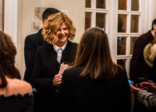 Fotografija 6 - Ženski orkestar do suza nasmijao šibensku publiku, likovi su nam bolno poznati!