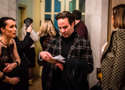 Fotografija 11 - Ženski orkestar do suza nasmijao šibensku publiku, likovi su nam bolno poznati!