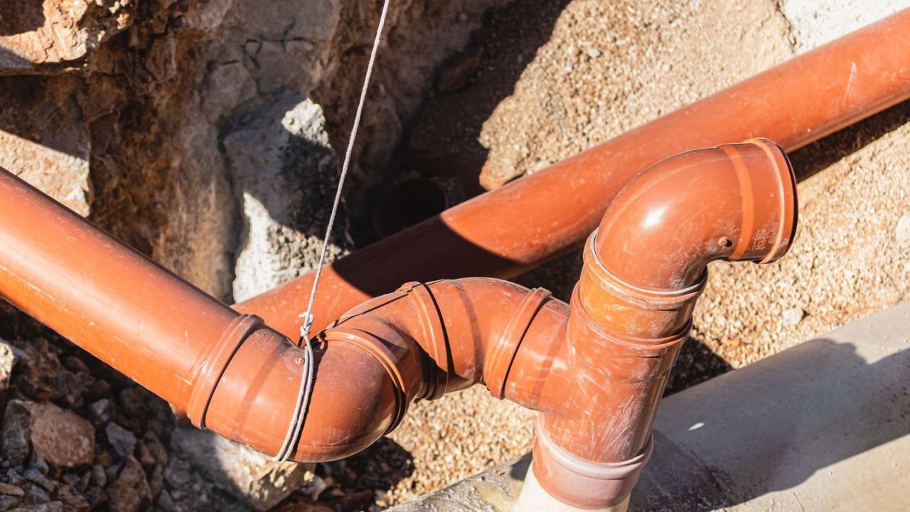 Zbog kvara na cjevovodu dio dana bez vode u Tisnom, Danilu Gornjem i Slivnom