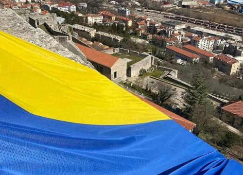 Fotografija 4 - Tridesetak ukrajinske djece posjetilo Knin i tvrđavu: Dobro došli, prijatelji, Knin je uz vas!