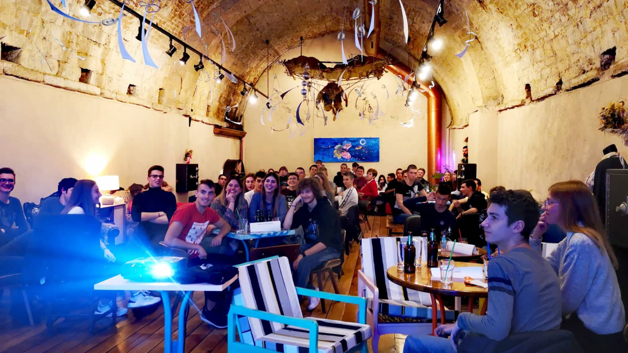 Sedmo izdanje Pub kviz lige u Azimuta dobit će večeras pobjednike