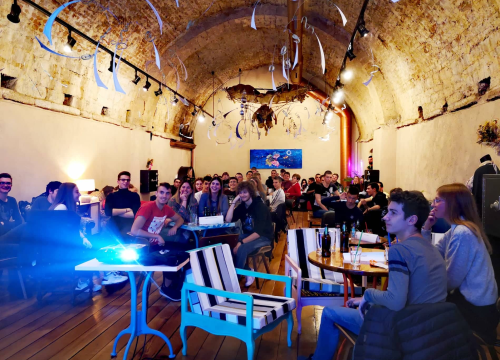 Sedmo izdanje Pub kviz lige u Azimuta dobit će večeras pobjednike