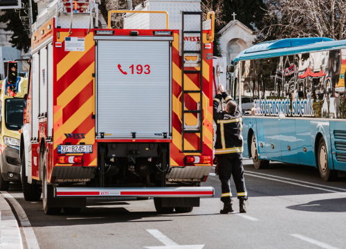 Jučer u županiji sedam požara, onaj u Čavoglavama gasile i zračne snage