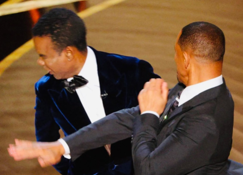 Oscar u sjeni šamara: Will Smith udario komičara Chrisa Rocka na pozornici