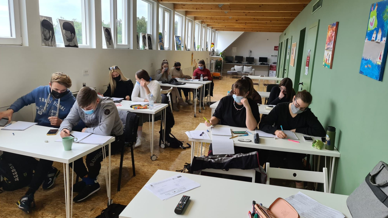 Društveni centar Tribunj organizirao besplatne pripreme za maturu!