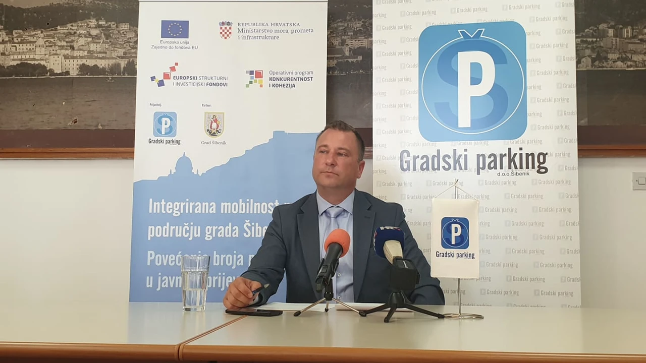 Od ponedjeljka skuplji parking u Šibeniku: Na rivi sat skače s pet na šest, ljeti na 15 kuna