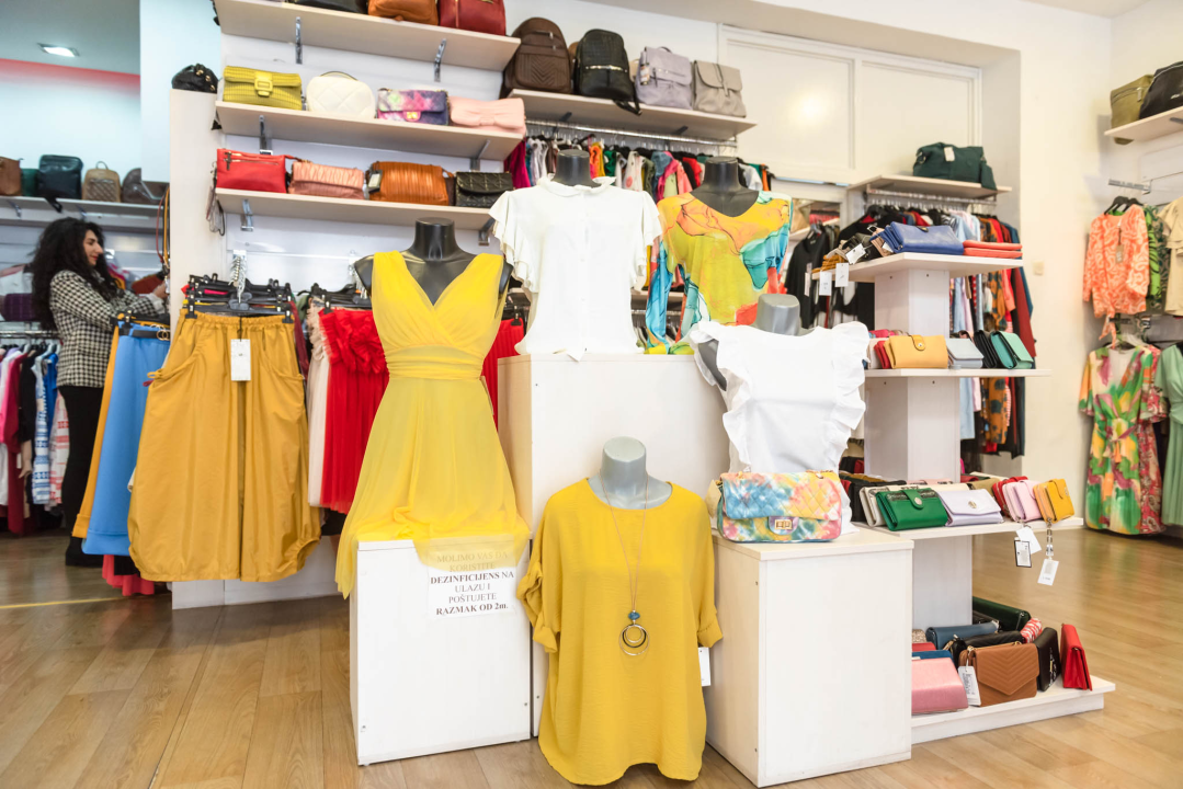 Iskoristite popust na gotovinu i osvježite svoju garderobu u Butiku Cecily!