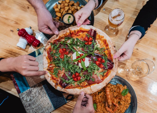 Fotografija 2 - Zabavite se i ovaj vikend uz odličan program Maestro Food&Bara!