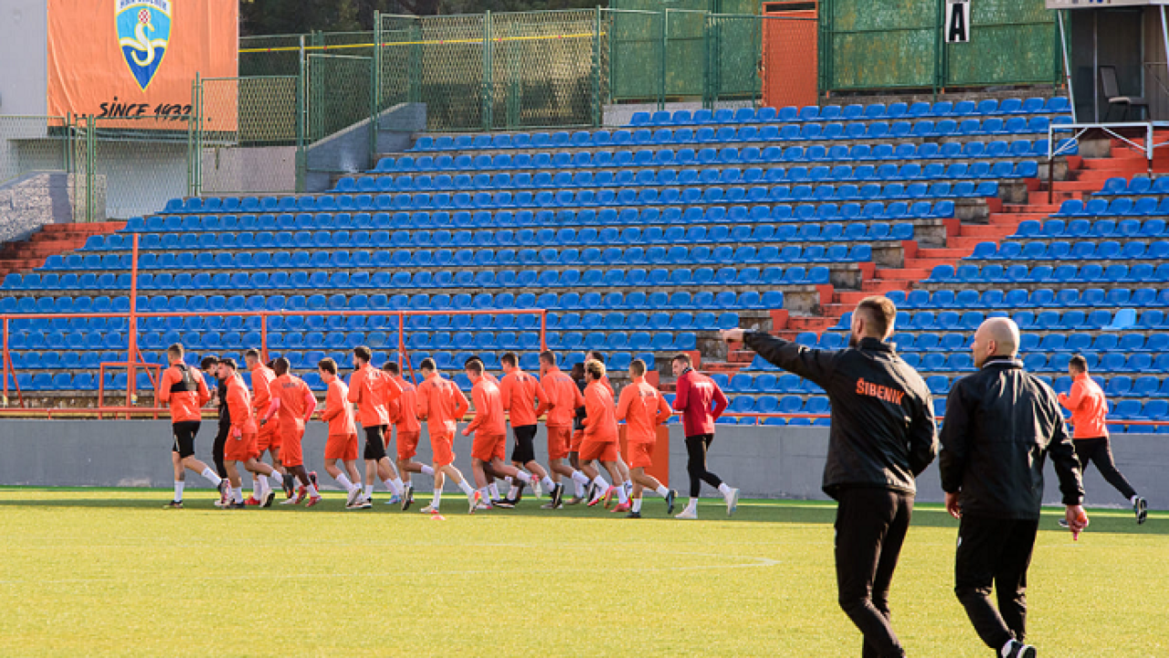 Hajduk i Šibenik s različitim motivima pred dalmatinski derbi