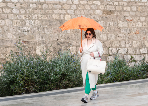 Fotografija 2 - Modno osviještene sugrađanke u điru po gradu otkrit će vam boju sezone!