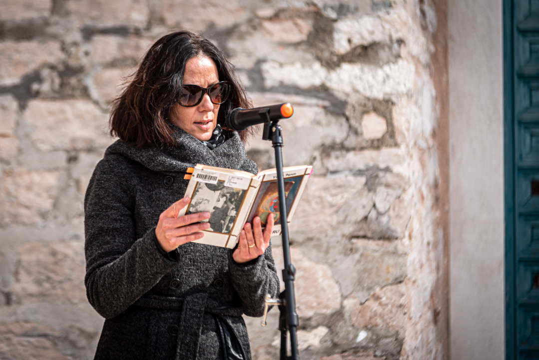 Podjelom sadnica masline i čitanjem poezije na šibenskoj rivi obilježen 100. rođendan Vesne Parun