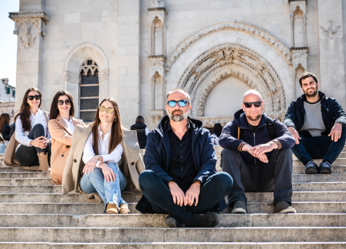 Ako želite poboljšati svoje poslovanje putem društvenih mreža javite se profesionalcima!