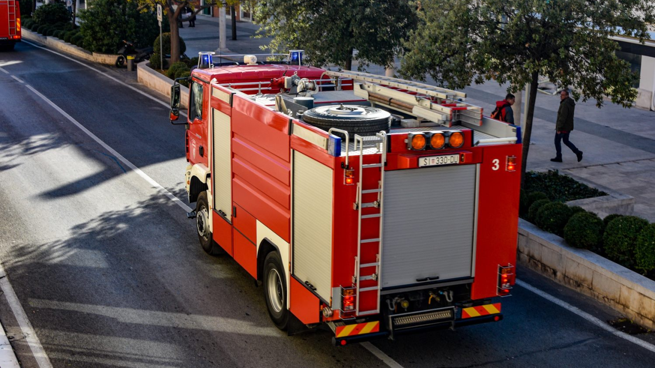 Vatrogasci u zadnja 24 sata četiri puta izlazili na teren: Uz dvije tehničke intervencije gasili i požar u Kljacima