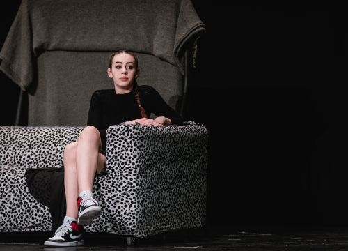 Fotografija 28 - Smijeh i suze za Luku Škarića koji je iz publike gledao prijatelje kako mu ‘Mojom pričom’ skupljaju novac za operaciju