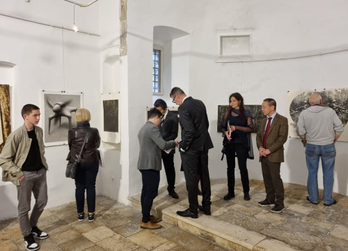 Fotografija 12 - U Galeriji sv. Krševana suvremena japanska tehnika 32 HANGA: 'Ova izložba je jedan most između Šibenika i Tokija'