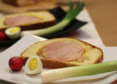 Ostalo vam je puno hrane od Uskrsa? Evo kako iskoristiti šunku, jaja i meso