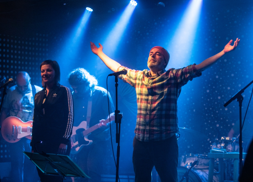 Domovina u Azimutu: Odlični Mayalesi napravili 'još jedan krug' pred šibenskom publikom