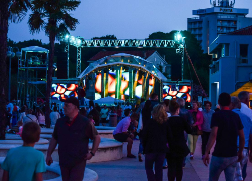 CMC televizija započela s emitiranjem festivalskih emisija uoči velikog događaja u Vodicama