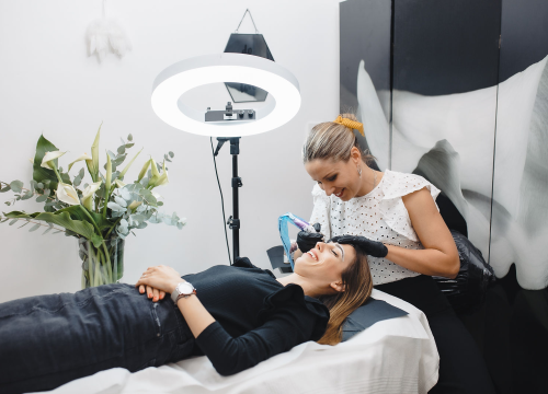 Naručite se na hit tretman trajne šminke kod Jelene Radak!