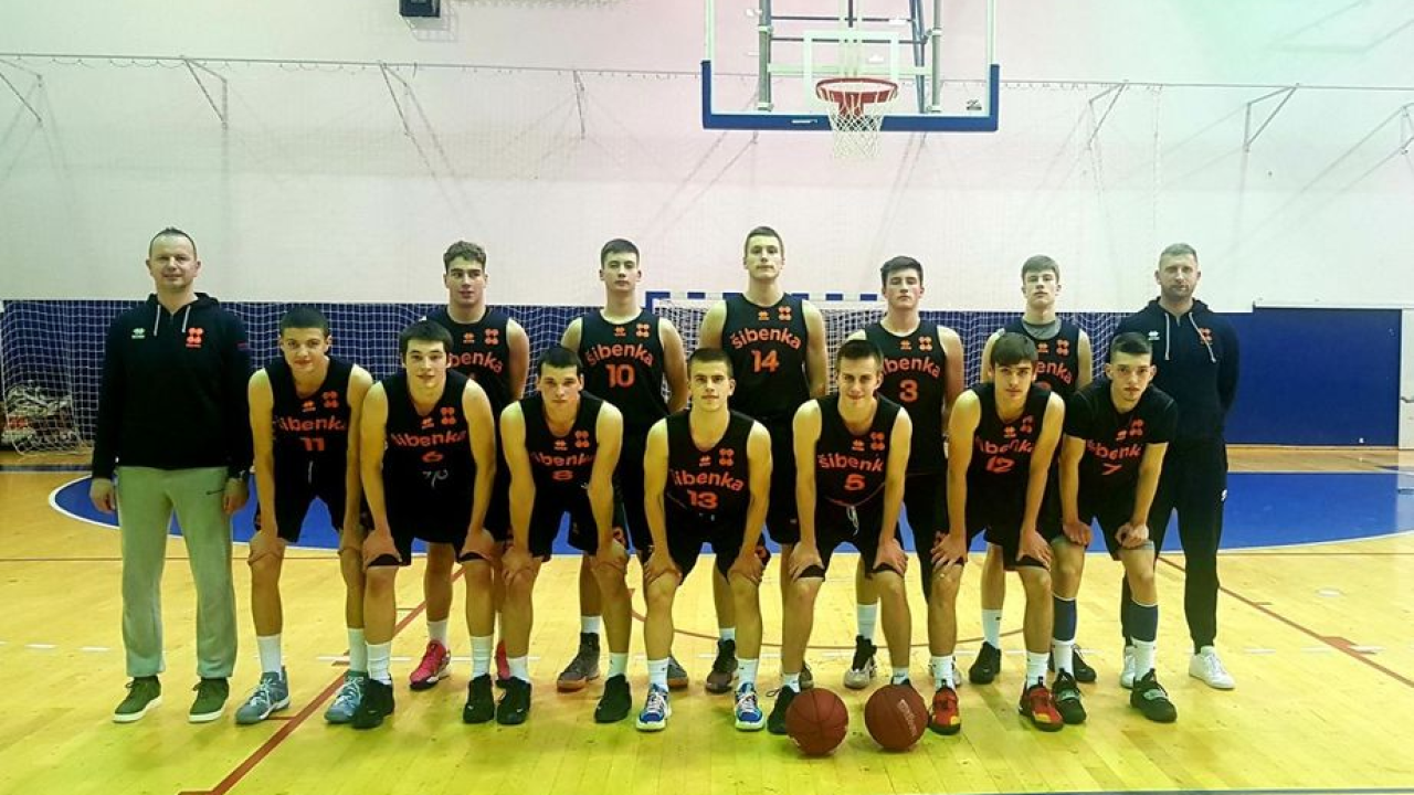 Juniori Šibenke dobili Puntamiku pa izgubili od Cibone, predkadeti slavili protiv Ri-Basketa