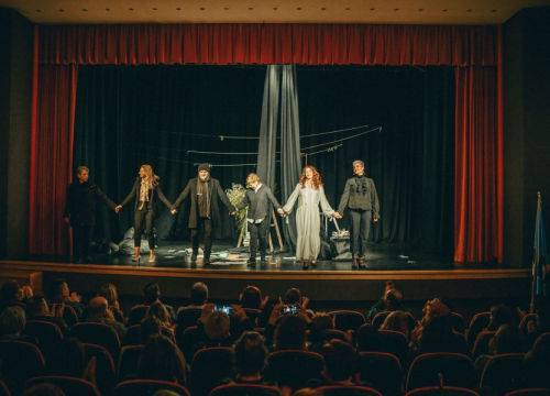 Vodički glumci s predstavom 'Penelopa' u završnici Festivala hrvatskih kazališnih amatera