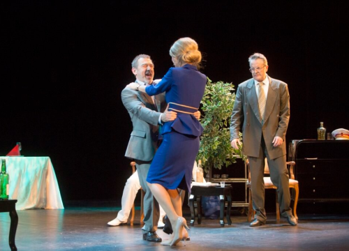 Fotografija 8 - Tito, Tuđman, Mesić, Kolinda i Josipović u šibenskom teatru: Predstava Tarika Filipovića razveselila publiku