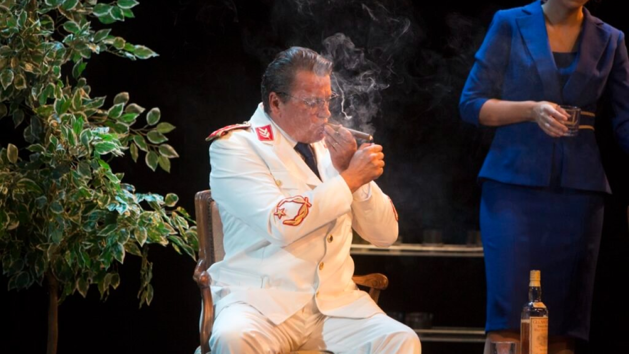 Tito, Tuđman, Mesić, Kolinda i Josipović u šibenskom teatru: Predstava Tarika Filipovića razveselila publiku