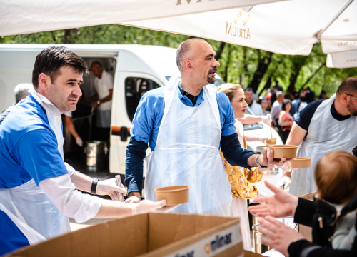 Fotografija 25 - Tradicionalna proslava Praznika rada vratila se u NP Krka: 'Ako planiramo graditi društvo jednakih, moramo cijeniti svačiji posao'