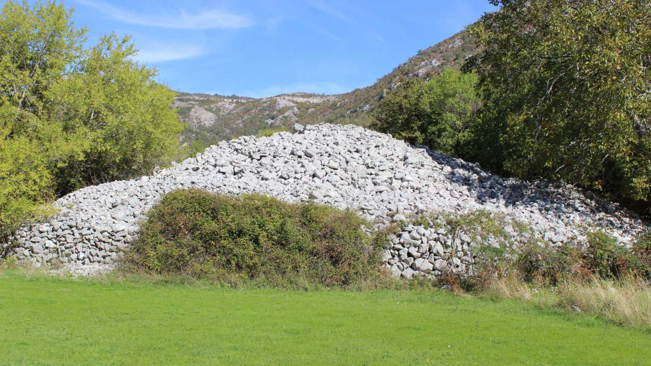 Na Kninskoj tvrđavi predavanje o pogrebnim običajima u sjevernoj Dalmaciji