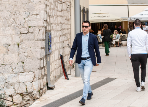 Fotografija 7 - Modno usklađene sugrađanke i sugrađani pružit će vam pregršt outfit ideja za nadolazeće dane